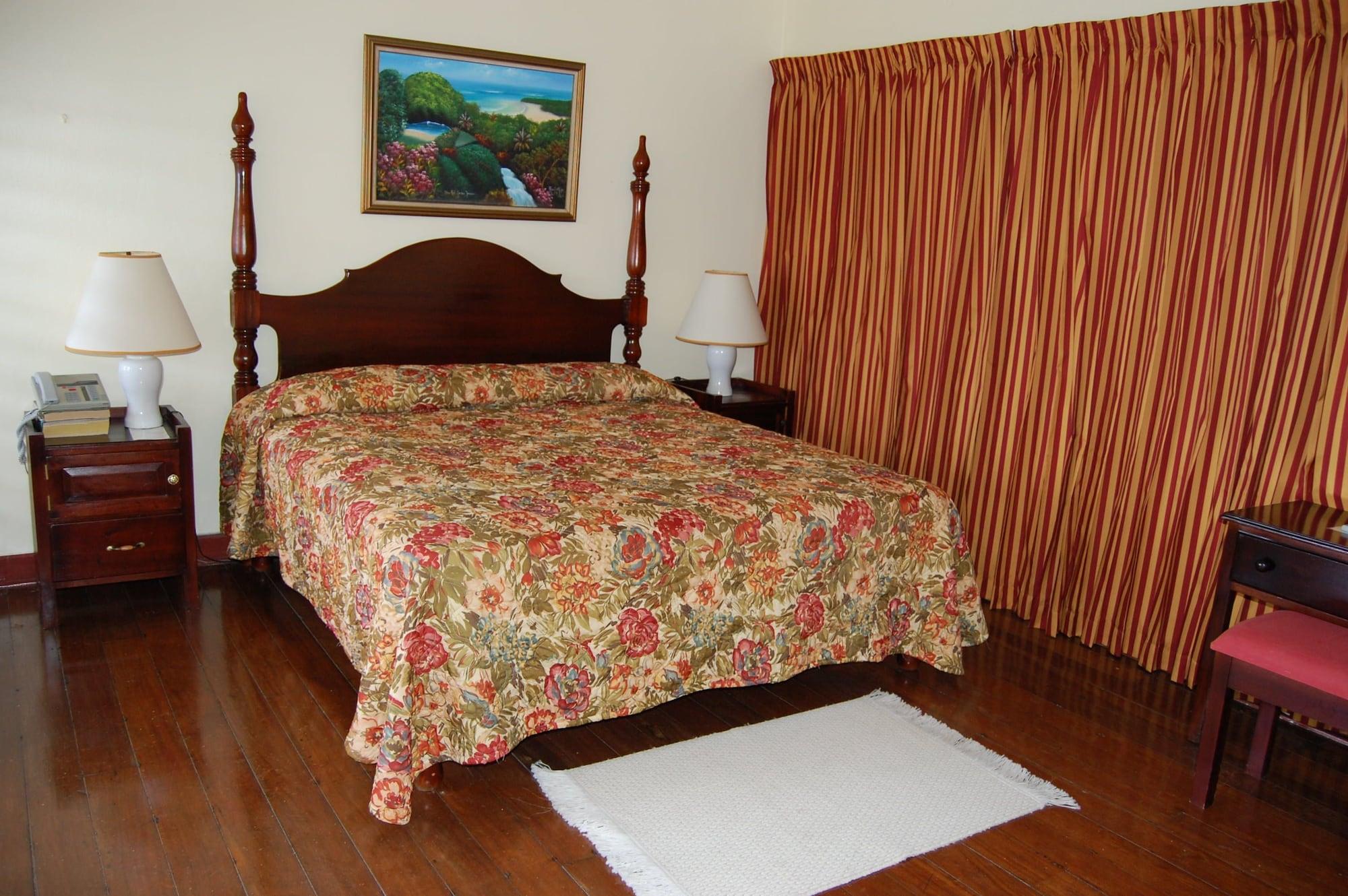 Inn At Shaw Park Gardens & Waterfalls Ocho Rios Esterno foto